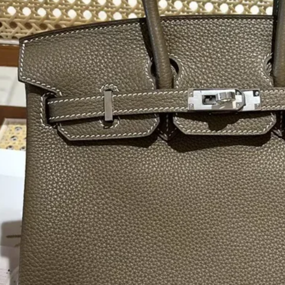 Bag 25 Brk HSS Cr / GryTr in Tg Leather with Brushed Gold Hardware